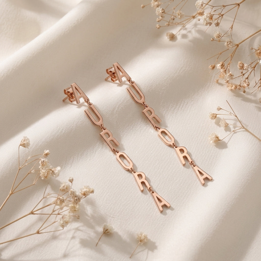 Boucles d'oreilles avec lettres suspendues personnalisées