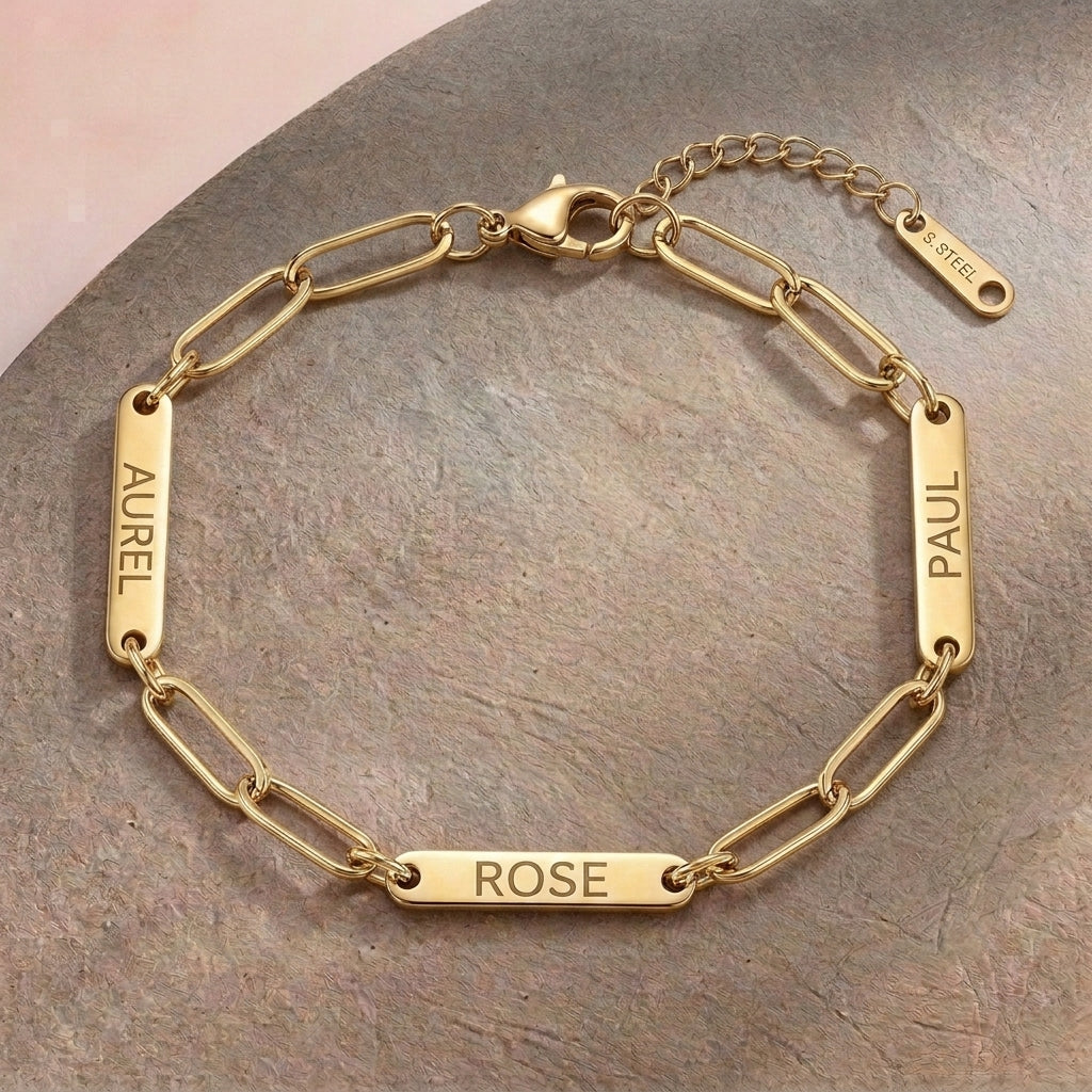 Bracelet chaine avec gravure jusqu'a 3 prénoms