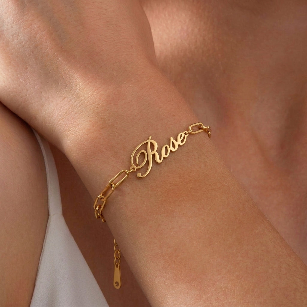 Bracelet chaine avec prénom personnalisé