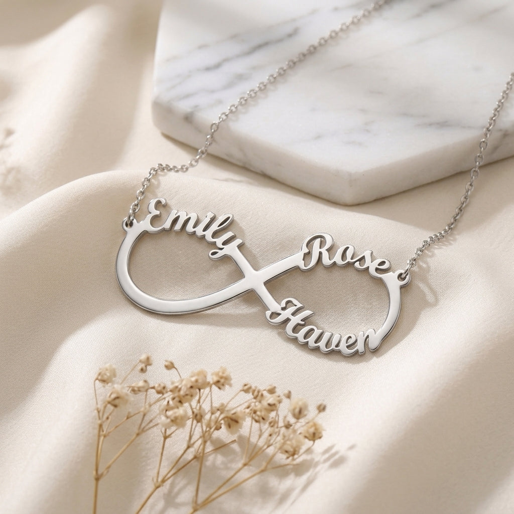 Collier Infini Personnalisable jusqu’à 6 Prénoms